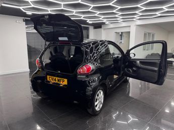 Toyota AYGO 1.0 VVT-i Mode Euro 5 3dr