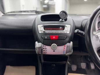 Toyota AYGO 1.0 VVT-i Mode Euro 5 3dr