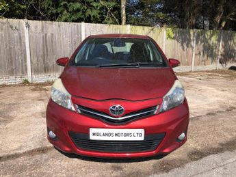 Toyota Yaris 1.33 Dual VVT-i Icon Plus Euro 5 5dr