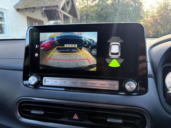 Hyundai KONA 39kWh Premium Auto 5dr (10.5kW Charger)