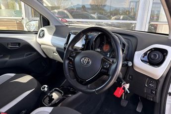 Toyota AYGO 1.0 VVT-i x-press x-shift Euro 6 5dr