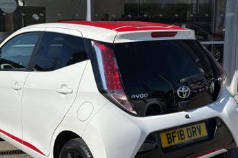 Toyota AYGO 1.0 VVT-i x-press x-shift Euro 6 5dr