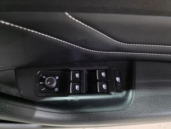 Volkswagen Passat 1.4 TSI 13kWh GTE DSG Euro 6 (s/s) 5dr