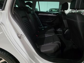 Volkswagen Passat 1.4 TSI 13kWh GTE DSG Euro 6 (s/s) 5dr