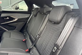 Peugeot E-3008 73kWh GT Auto 5dr