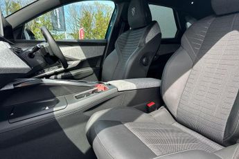 Peugeot E-3008 73kWh GT Auto 5dr