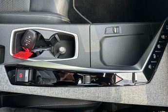 Peugeot E-3008 73kWh GT Auto 5dr