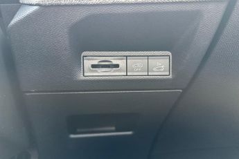 Peugeot E-3008 73kWh GT Auto 5dr