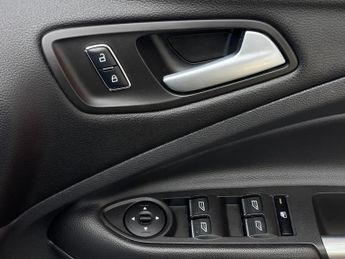 Ford Kuga 2.0 TDCi Titanium Sport Powershift AWD Euro 6 (s/s) 5dr