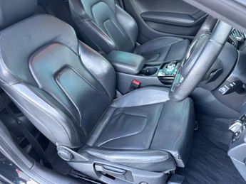 Audi A5 2.0 TDI Black Edition Multitronic Euro 5 (s/s) 2dr