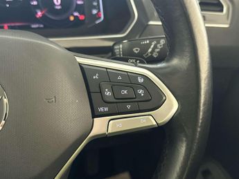 Volkswagen Tiguan 1.5 TSI Elegance SUV 5dr Petrol DSG Euro 6 (s/s) (150 ps)