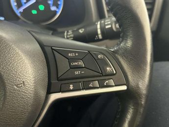 Nissan Leaf 40kWh N-Connecta Hatchback 5dr Electric Auto (150 ps)