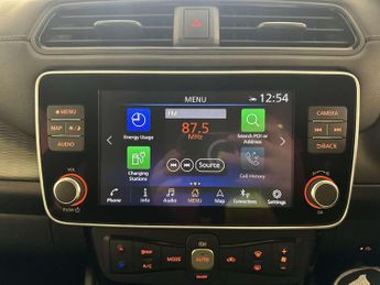 Nissan Leaf 40kWh N-Connecta Hatchback 5dr Electric Auto (150 ps)