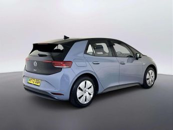 Volkswagen ID.3 Pure Performance 45kWh Life Hatchback 5dr Electric Auto (150 ps)