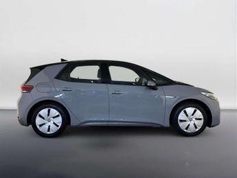 Volkswagen ID.3 Pure Performance 45kWh Life Hatchback 5dr Electric Auto (150 ps)