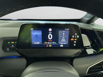 Volkswagen ID.3 Pure Performance 45kWh Life Hatchback 5dr Electric Auto (150 ps)