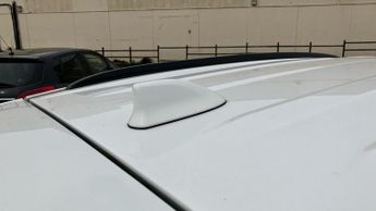 Toyota RAV4 2.5 VVT-h Design CVT Euro 6 (s/s) 5dr