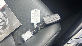 Toyota Corolla 2.0 VVT-h Trek Special Edition Touring Sports CVT Euro 6 (s/s) 5