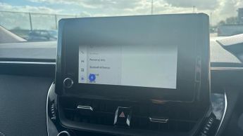 Toyota Corolla 2.0 VVT-h Trek Special Edition Touring Sports CVT Euro 6 (s/s) 5