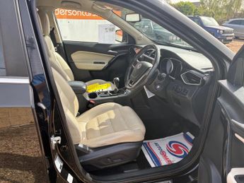 MG GS 1.5 TGI Exclusive Euro 6 (s/s) 5dr