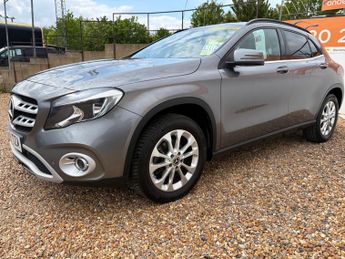 Mercedes-Benz GLA 1.6 GLA200 SE (Executive) 7G-DCT Euro 6 (s/s) 5dr
