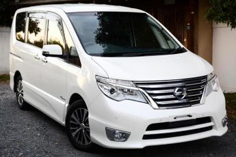 Nissan Serena 2.0 Hybrid Highway Star-Leather-Sunroof