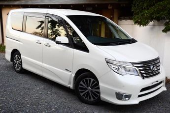 Nissan Serena 2.0 Hybrid Highway Star-Leather-Sunroof