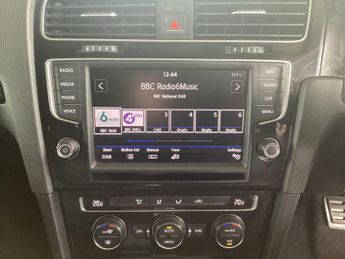 Volkswagen Golf 1.4 TSI GTE Nav DSG Euro 6 (s/s) 5dr