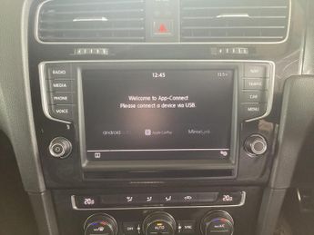 Volkswagen Golf 1.4 TSI GTE Nav DSG Euro 6 (s/s) 5dr