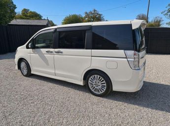 Honda Stepwagon 2.0 SPADA 8 SEATS TOP SPEC