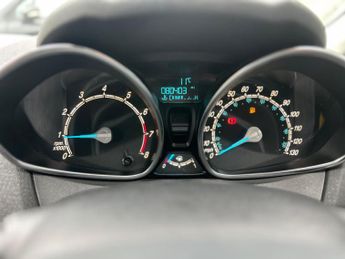 Ford Fiesta 1.0T EcoBoost Titanium Euro 6 (s/s) 5dr