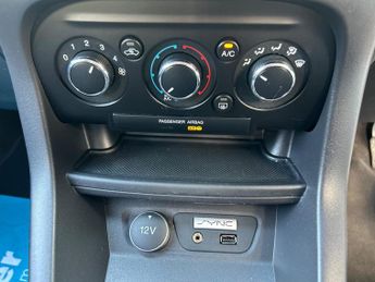Ford Ka+ 1.2 Ti-VCT Zetec Euro 6 5dr