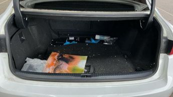 Lexus IS 2.5 300h F Sport E-CVT Euro 5 (s/s) 4dr