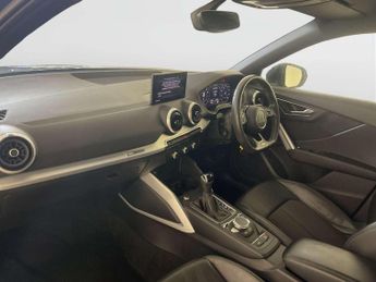 Audi Q2 1.5 TFSI CoD 35 Black Edition SUV 5dr Petrol S Tronic Euro 6 (s/