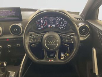 Audi Q2 1.5 TFSI CoD 35 Black Edition SUV 5dr Petrol S Tronic Euro 6 (s/