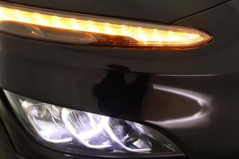 Hyundai KONA 64kWh Premium Auto 5dr (10.5kW Charger)