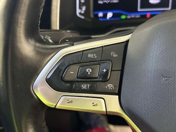 Volkswagen Taigo 1.5 TSI R-Line SUV 5dr Petrol DSG Euro 6 (s/s) (150 ps)