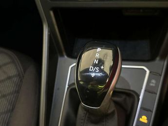 Volkswagen Taigo 1.5 TSI R-Line SUV 5dr Petrol DSG Euro 6 (s/s) (150 ps)