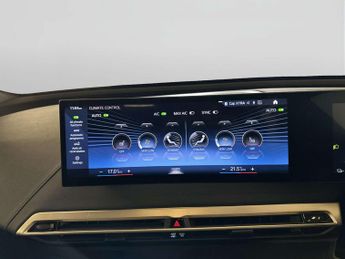 BMW iX 40 76.6kWh M Sport SUV 5dr Electric Auto xDrive (326 ps)