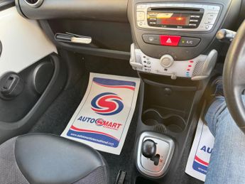 Toyota AYGO 1.0 VVT-i Ice MultiMode Euro 5 5dr