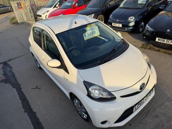 Toyota AYGO 1.0 VVT-i Ice MultiMode Euro 5 5dr