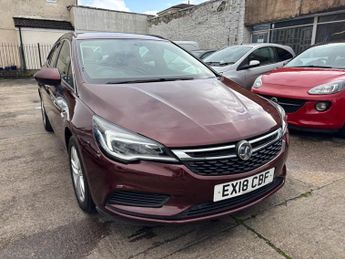 Vauxhall Astra 1.6 CDTi BlueInjection Tech Line Nav Sports Tourer Euro 6 (s/s) 