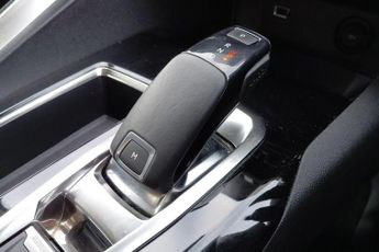 Peugeot 3008 1.2 PureTech Allure SUV 5dr Petrol EAT Euro 6 (s/s) (130 ps)