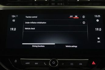 Vauxhall Corsa Electric 50kWh Elite Nav Auto 5dr (7.4Kw Charger)