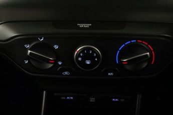 Hyundai BAYON 1.0 T-GDi MHEV SE Connect DCT Euro 6 (s/s) 5dr