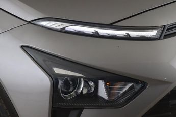 Hyundai BAYON 1.0 T-GDi MHEV SE Connect DCT Euro 6 (s/s) 5dr