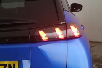 Peugeot E-2008 50kWh GT Auto 5dr (7kW Charger)