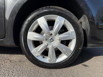 Renault Clio 1.6 VVT GT Line TomTom Auto Euro 5 3dr