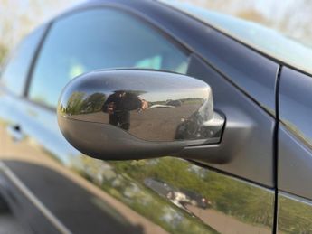 Renault Clio 1.6 VVT GT Line TomTom Auto Euro 5 3dr