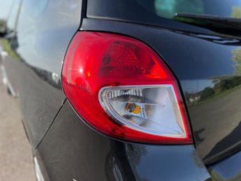 Renault Clio 1.6 VVT GT Line TomTom Auto Euro 5 3dr